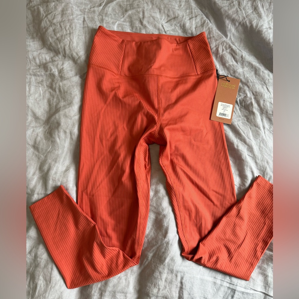 BNWT Girlfriend collective leggings
